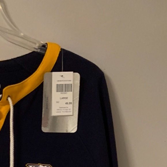 NHL Nashville Predator Lace-up jersey. - Picture 2 of 2